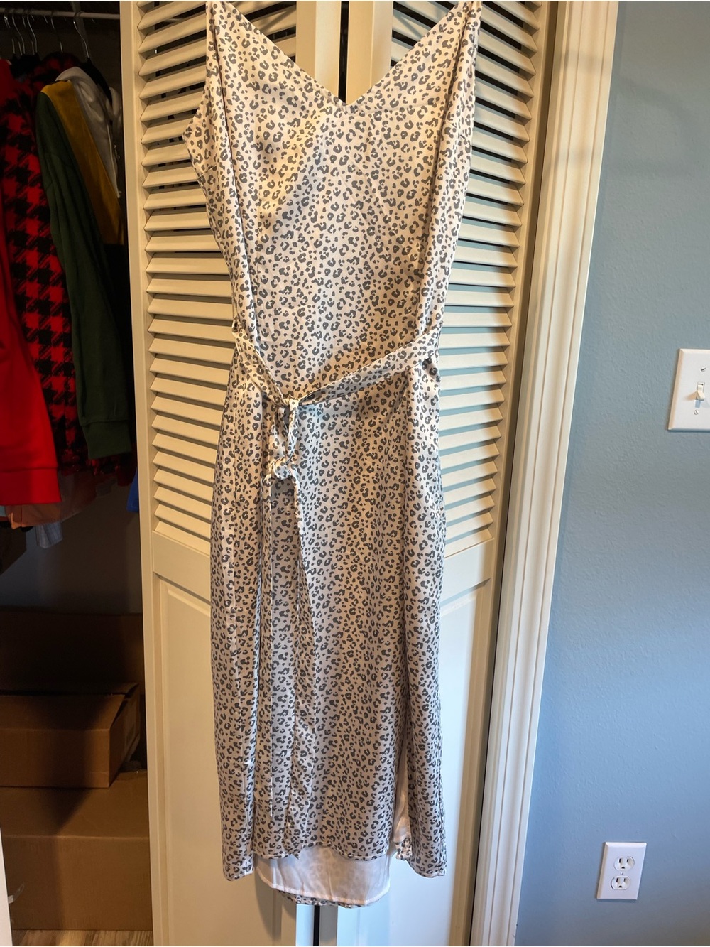 Abercrombie & Fitch Cream Slip Dress with Gray Leopard Print - Sz M - NWT!